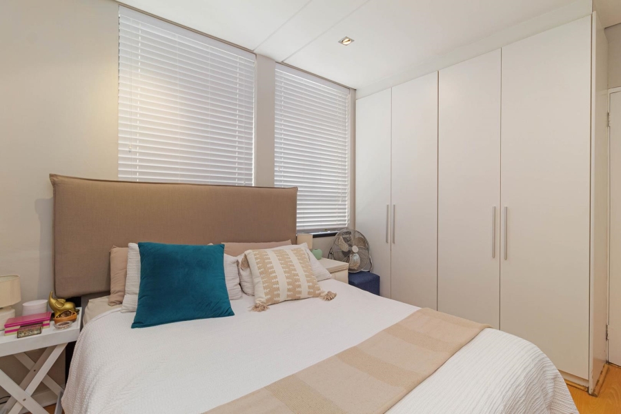 1 Bedroom Property for Sale in Cape Town City Centre Western Cape